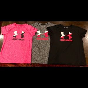 Girls XL Under Armour Heatgear Shirts